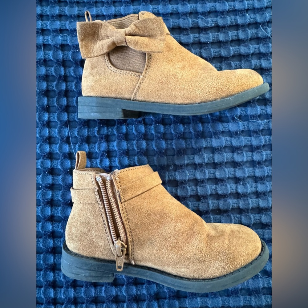 GAP cognac brown girls bow Suede Booties, tan boots